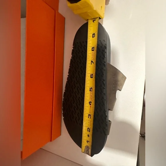 Hermes Chypre sandals, Sz 37.5 - Picture 11 of 12